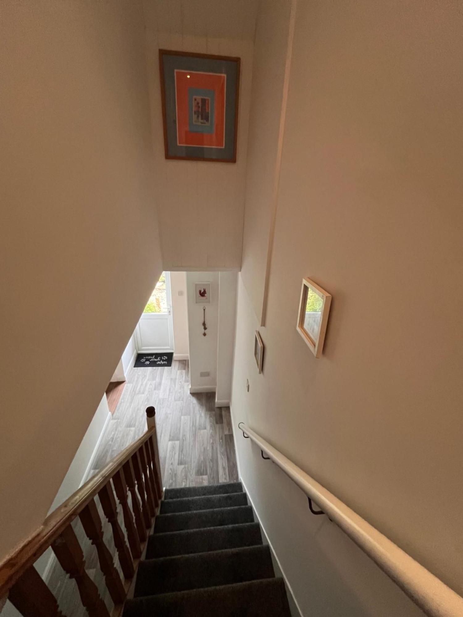 The Annexe - 10 Howards Croft *